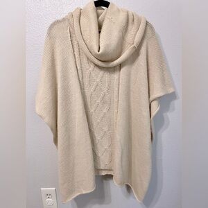 Peruvian Atelier 100% Baby Alpaca Beige Winter Shaw Poncho Knit Sweater